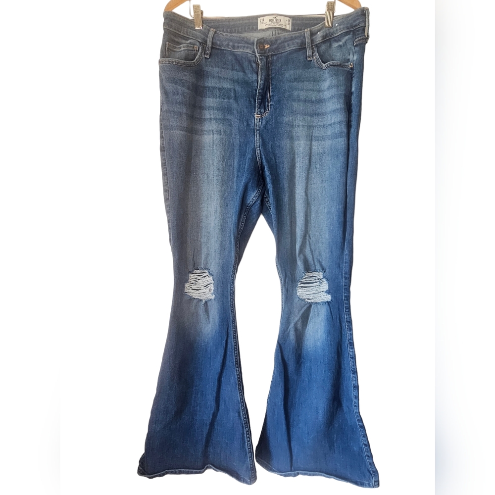 Hollister curvy high rise vintage Flare jeans size 21R
